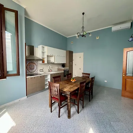 Casa Maniace * Szirakúza